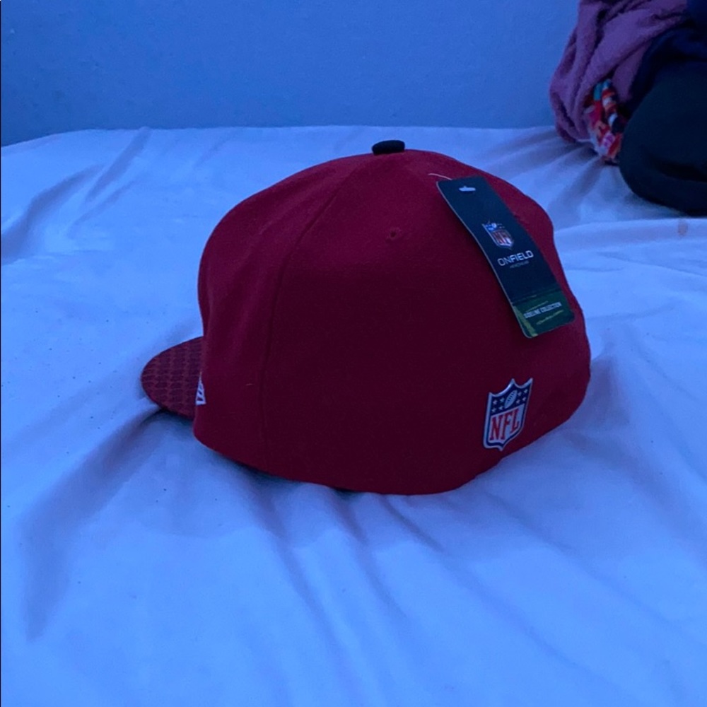 Hat - Picture 2 of 3
